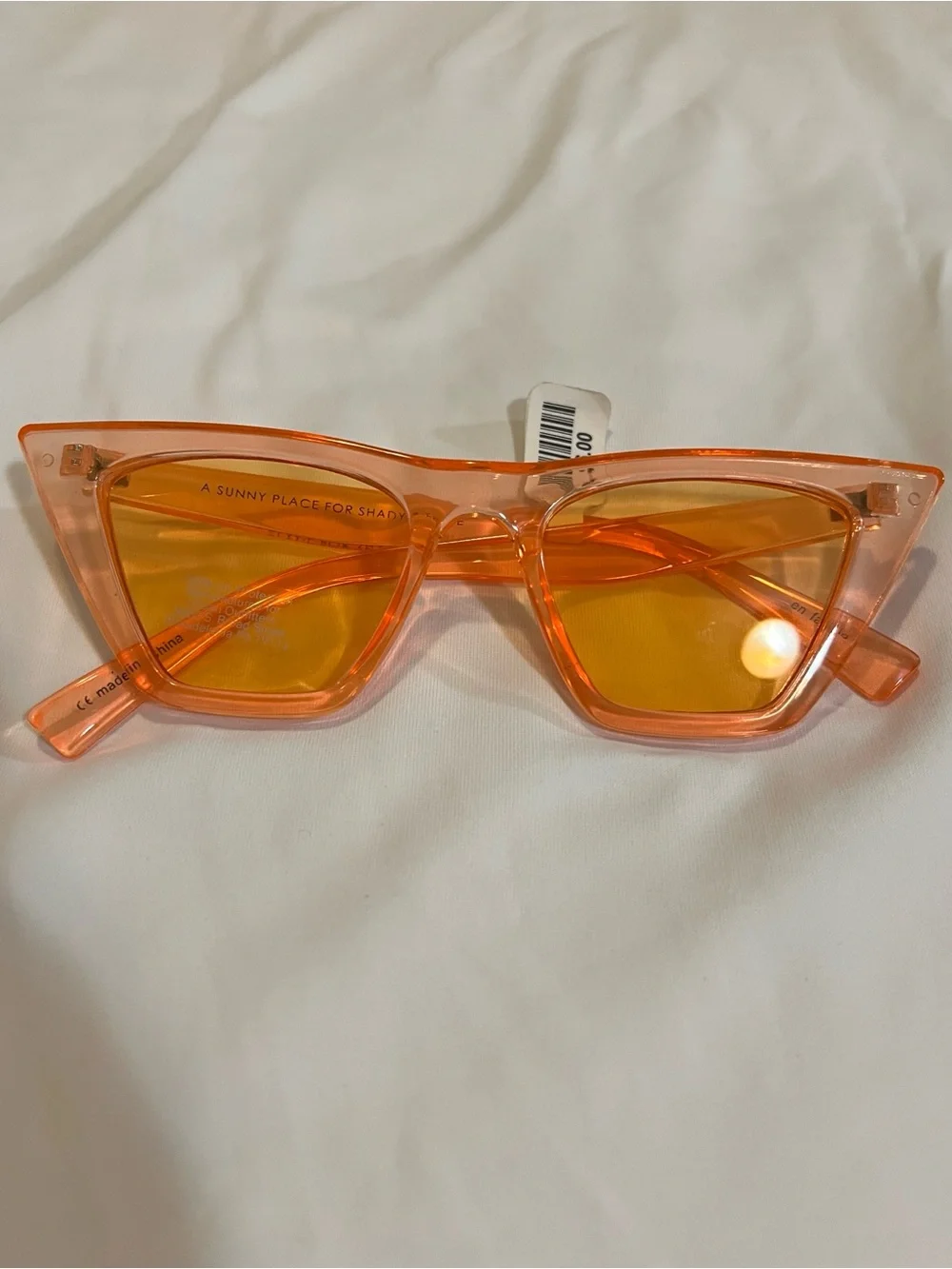 N/A trendy square
